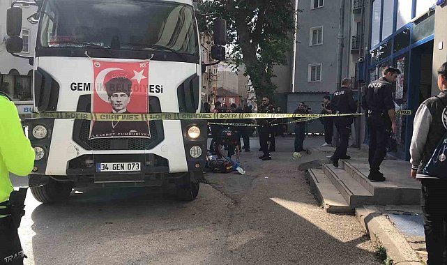Bursa'da kamyon altında kalarak hayatını kaybeden kadın toprağa verildi