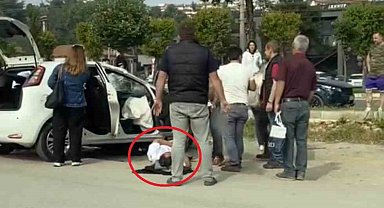 Bursa'da takla atan otomobilde 2 kişi yaralandı