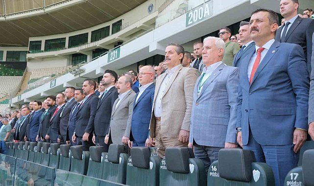 Bursaspor Kulübü: "Taşın altına elini koymaya başlıyorlar"