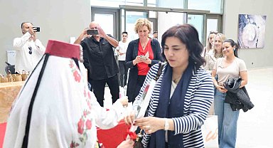 Büyükelçilerin eşleri Kırşehir'de tarihi mekanları gezdi
