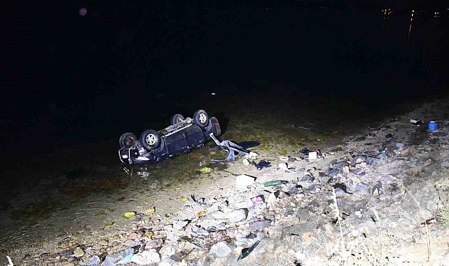 Çanakkale'de otomobil denize uçtu, sürücü hayatını kaybetti