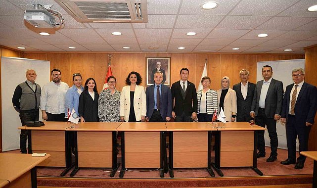 Çay ve kahve posaları komposta dönüşecek