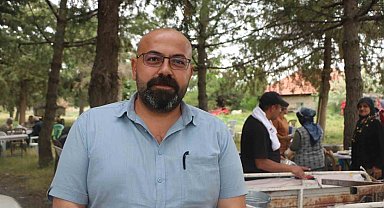 Cenazede kalp krizi geçiren muhtar yaşamını yitirdi