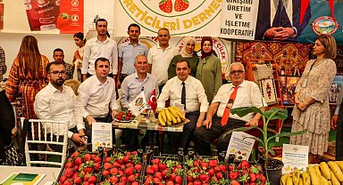 Çiftçilerin ürünleri yarıştı