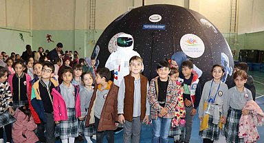 Çocukların "Uzay Yolculuğu Çadırı" ilgisi