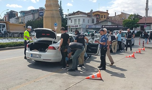 Çorum polisinden şok denetim