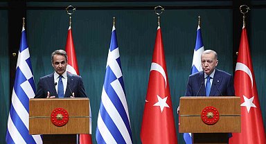 Cumhurbaşkanı Erdoğan: "Yunanistan'la aramızda çözülemeyecek büyüklükte bir sorun yok"