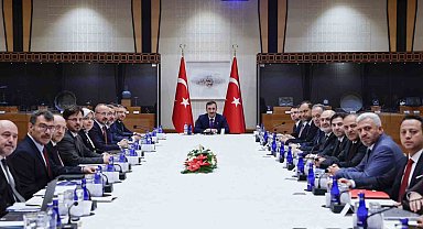 Cumhurbaşkanı Yardımcısı Yılmaz: "Türkiye'nin yerli yapay zeka çözümleriyle hem yerel hem de küresel ölçekte rekabet gücünü artırmasını istiyoruz"