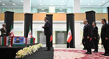 Cumhurbaşkanı Yardımcısı Yılmaz ve Bakan Fidan taziye için Tahran'da