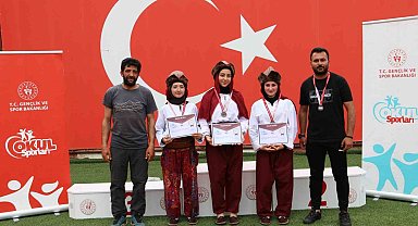 Darendeli kız öğrenciler Türkiye Şampiyonası'nda finale kaldı