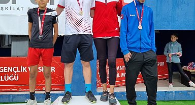 Denizli Büyükşehir Belediyespor başarılara doymuyor