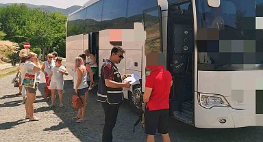 Denizli'de sahte rehber ve acentelere geçit verilmiyor