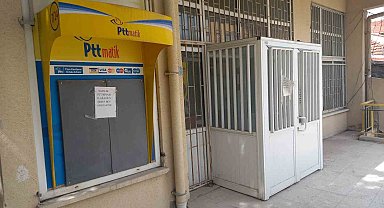 Depreme dayanıksız diye boşaltılan PTT binasını satışa çıkardılar