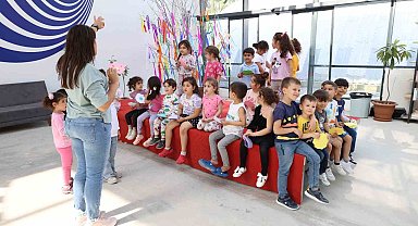 Depremzede çocukların Hıdırellez coşkusu
