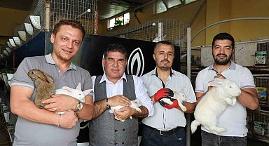 Devlet desteğiyle 10 tavşan aldı, 78 ayrı tavşan üretim merkezi açılmasına sağladı