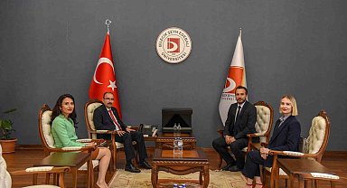 Dijital ve yapay zekanın önemine değindiler