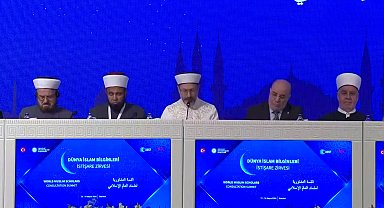 Diyanet İşleri Başkanı Erbaş: "Kudüs Müslümanlarındır, Filistin ve Gazze Müslüman yurdudur, kıyamete kadar da öyle kalacaktır"
