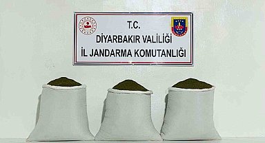 Diyarbakır'da 230 kilo toz esrar ele geçirildi