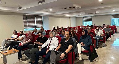 Diyarbakır'da "1. Basamakta Kalp Hastalıkları" konulu seminer düzenlendi