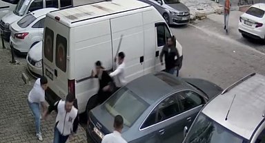 Döner bıçağıyla tartıştığı kişiyi yaraladı