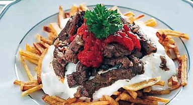 Dünyanın en iyi yoğurtlu yemeği Çökertme Kebabı