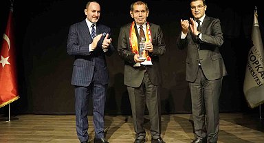 Dursun Özbek: "Başarımız, yönetim kurulumuzla birlikte ortaya koyduğumuz birlik ve beraberliğin eseridir"