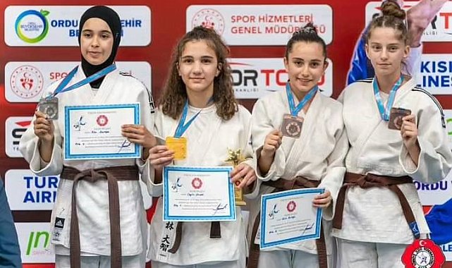 Ecrin Benlioğlu, Yıldızlar Avrupa Kupası'nda yarışmaya hak kazandı