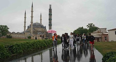 Edirne'de sağanak yağış etkili oldu
