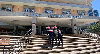 Edirne'de Türk vatandaşlarını yurt dışına kaçırmaya çalışan Iraklılar tutuklandı