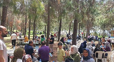 Eğitim Bir Sen Antalya şubesinden annelere özel piknik
