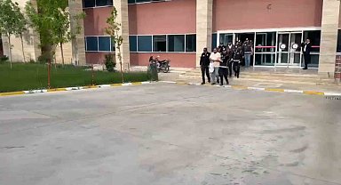 Emeklileri kredi vaadiyle dolandıran örgüte operasyon: 8 tutuklama