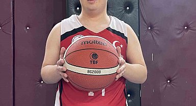 Engel tanımadı, 27 yaşında basketbola başladı
