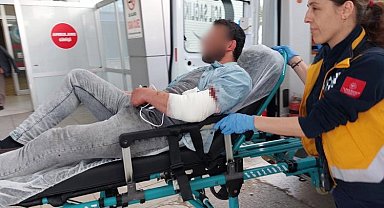Eşiyle çıkan tartışmada kendini bıçakladı