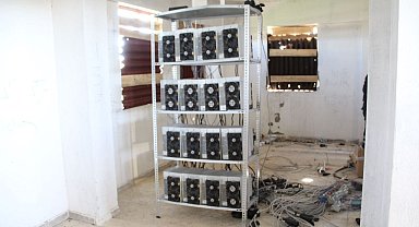 Eski çorap fabrikasına milyonluk Bitcoin baskını