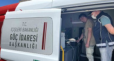 Eskişehir'deki Mobil Göç Noktası'nda bin 577 yabancının kimlik bilgileri sorgulandı