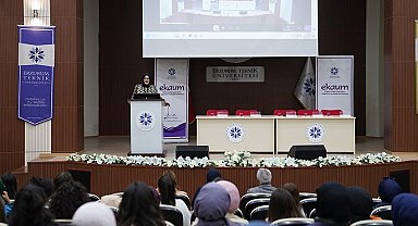 ETÜ'de 4. Ulusal Kadın temalı öğrenci kongresi gerçekleştirildi