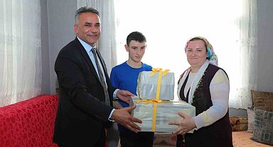 Fedakar anneye 'Anneler Günü' sürprizi