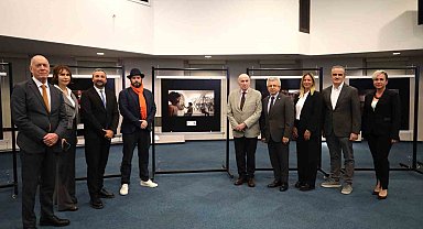 Fotoğrafları Küba'da çekti, sergiyi İzmir Ekonomi'de açtı