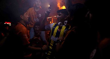 Galatasaray şampiyonluğu Bursa'da coşku ile kutlandı