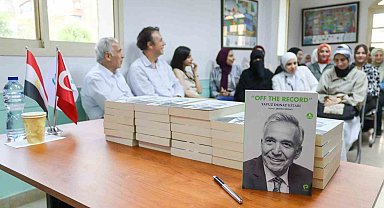 Gazeteci Yavuz Donat, Mısırlı öğrencilerle bir araya geldi