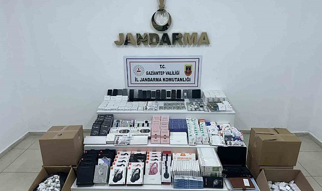Gaziantep'te organize kaçakçılık örgütüne operasyon: 4 gözaltı