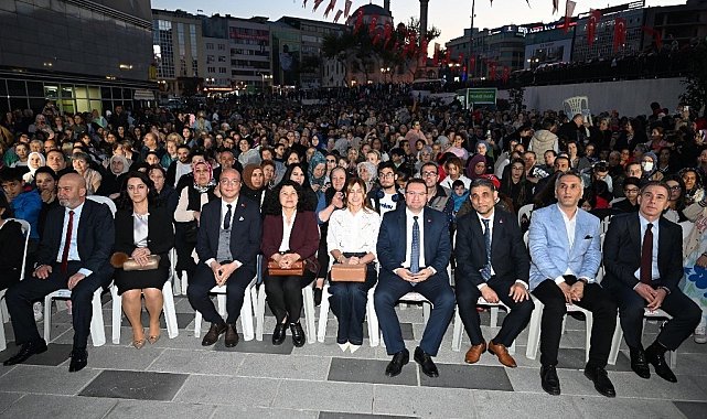 Gaziosmanpaşa'daki Hıdırellez şenliğine yoğun ilgi