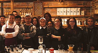 Geleceğin Baristaları ve Kahve Tutkunları KBÜ'de "Temel Barista Eğitimi" Aldı