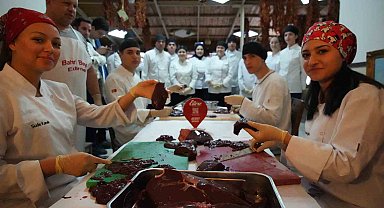 Geleceğin tava ciğer ustaları ilk deneyimlerini yaşadı