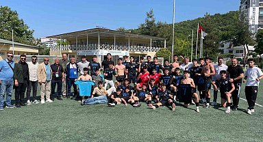 Gemlik Belediyespor U-17 Elit Ligi'nde şampiyon