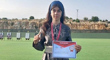Genç okçu Seher Coşğun, Türkiye şampiyonu oldu