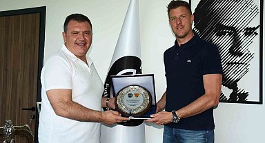Göztepe Sportif Direktörü Ivan Mance'den Manisa FK'ya ziyaret