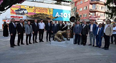Gülhane Heykeli Kaymakkapı'da beğeniye sunuldu