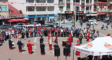 Havza'da festival mehterli festival yürüyüşü ile başladı