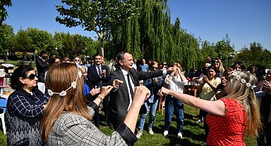 Hıdırellez Şenliği Kentpark'ta kutlandı